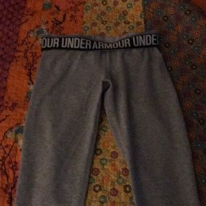 Like new under Armour legging size extra small